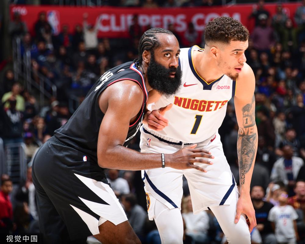 充满起伏 充满起伏