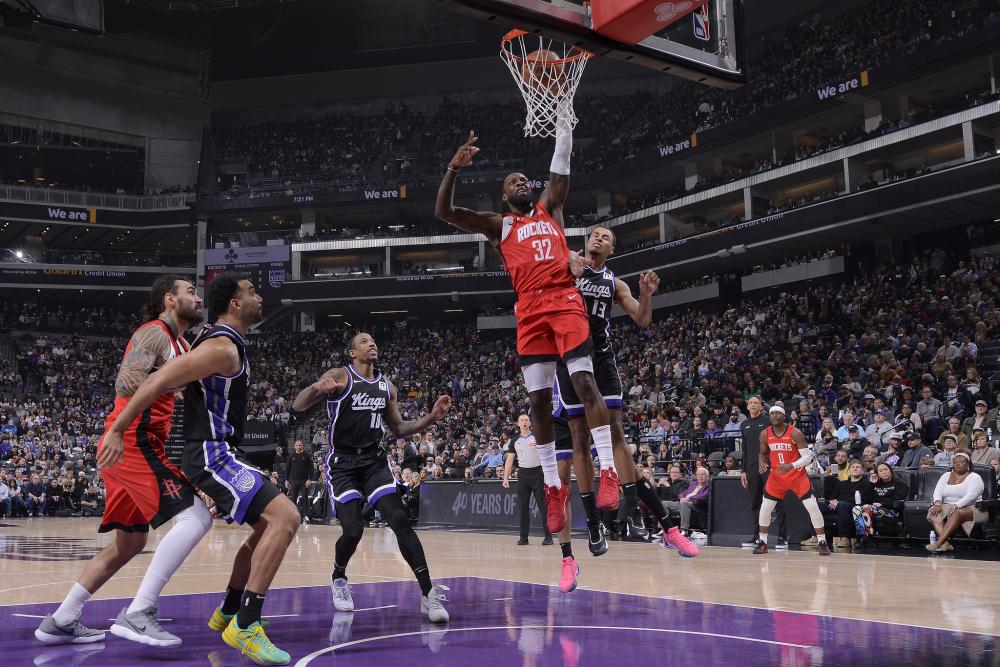 上半场湖人 上半场湖人