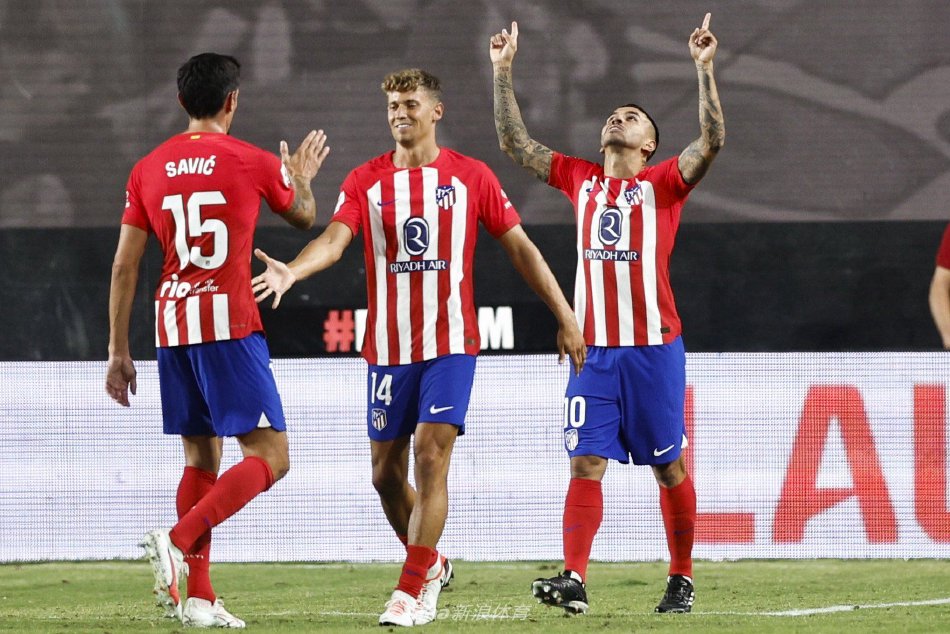 我们不仅仅 我们不仅仅