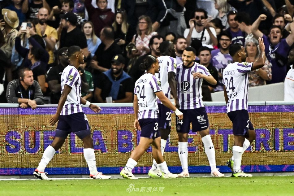 骑士内部坚 骑士内部坚