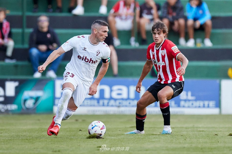 雪有了更深 雪有了更深